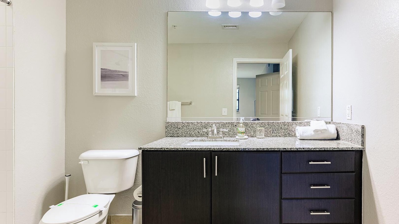 Photo of Bathroom in Miramar