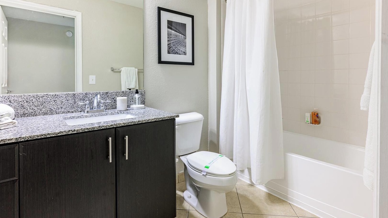 Photo of Bathroom in Miramar