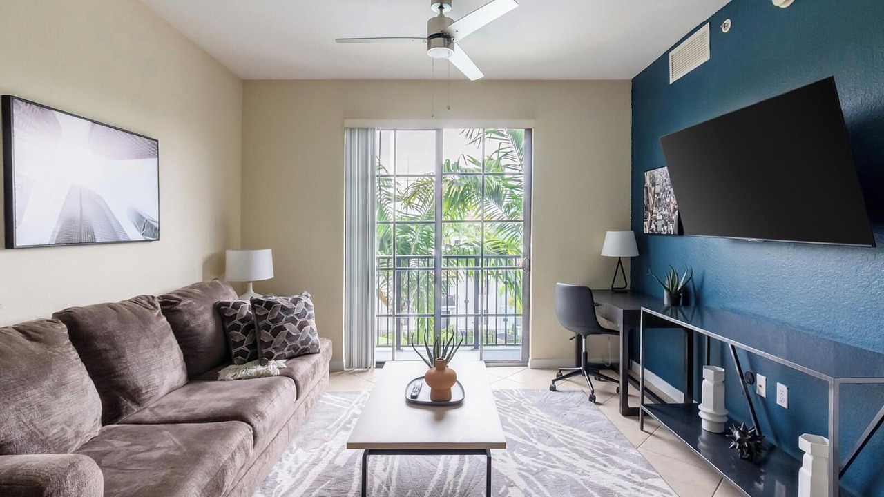 Photo of Livingroom in Miramar