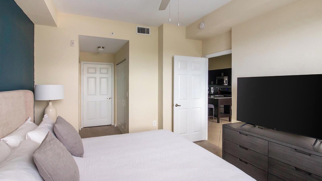 Photo of Bedroom in Miramar