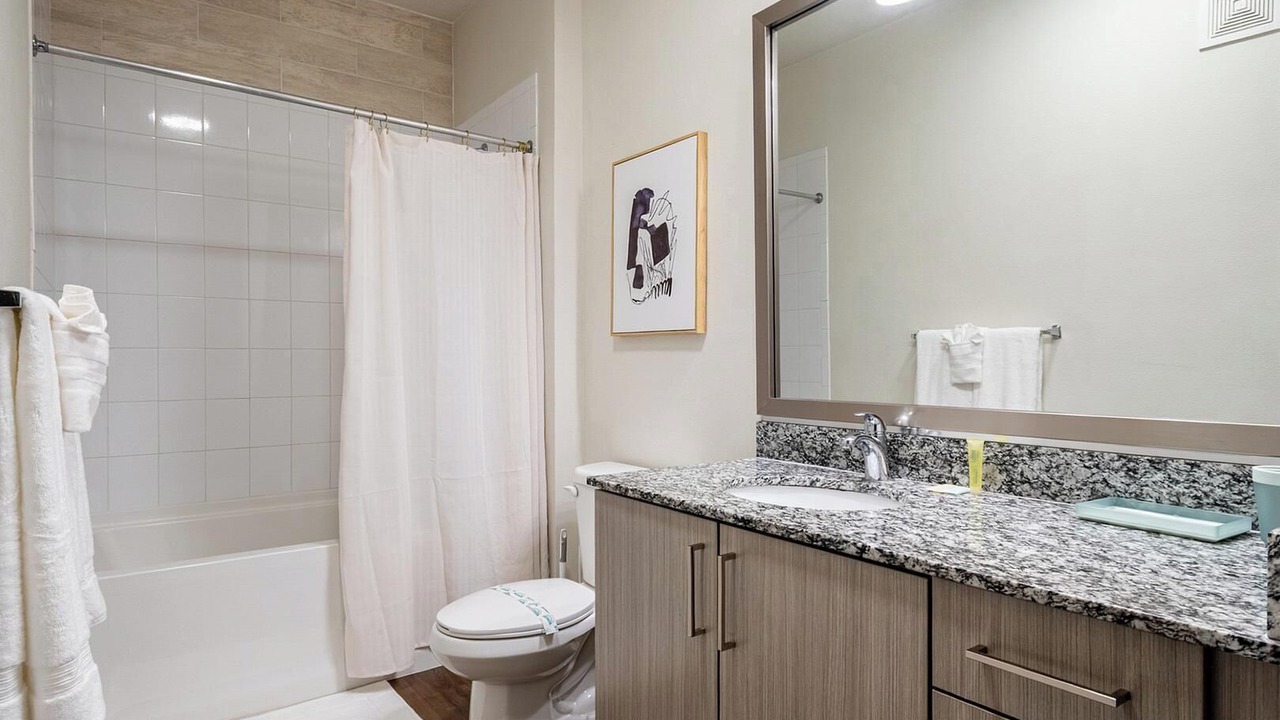 Photo of Bathroom in Tropic