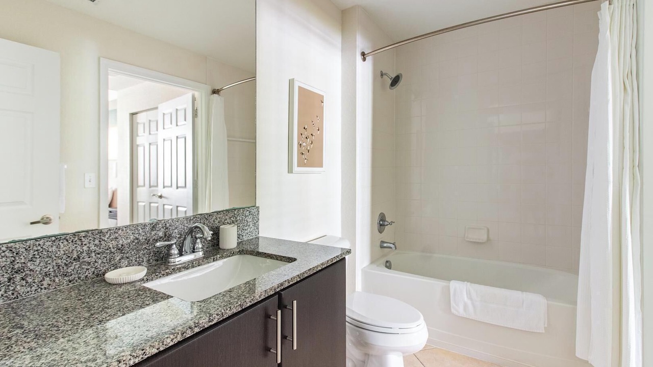 Photo of Bathroom in Miramar