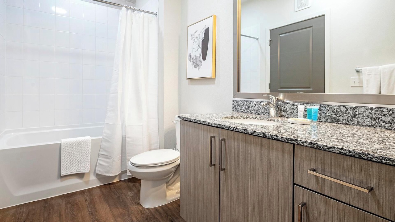 Photo of Bathroom in Tropic