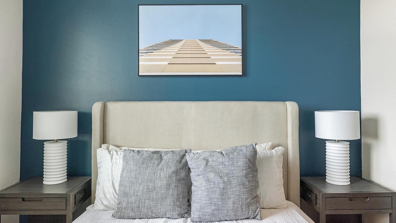 Photo of Bedroom in Warehouse District