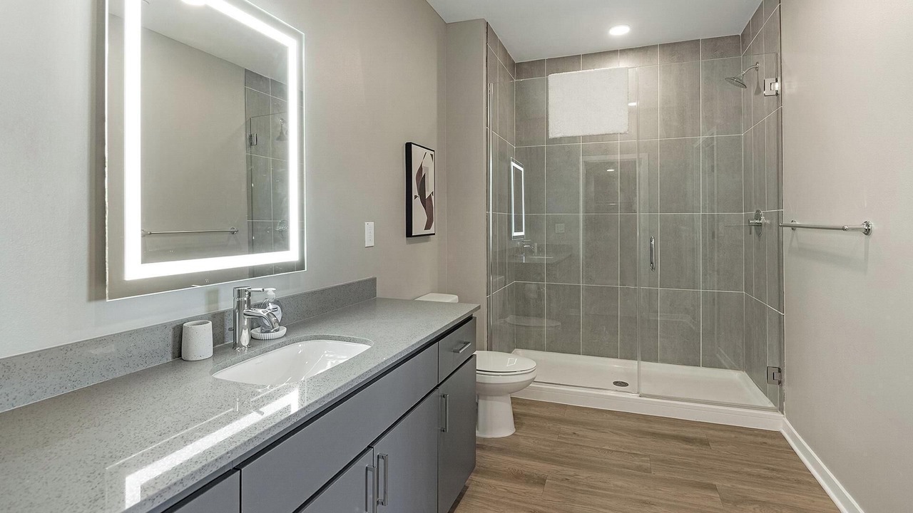 Photo of Bathroom in Warehouse District