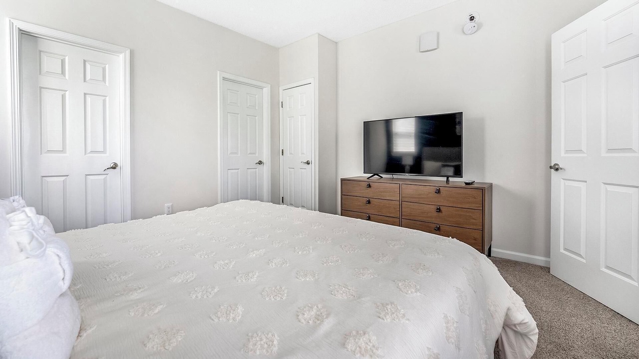 Photo of Bedroom in Summerville