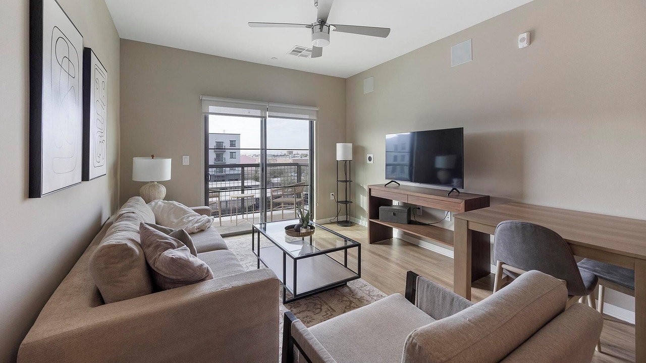 Photo of Livingroom in Warehouse District