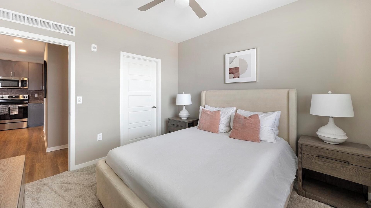 Photo of Bedroom in Warehouse District