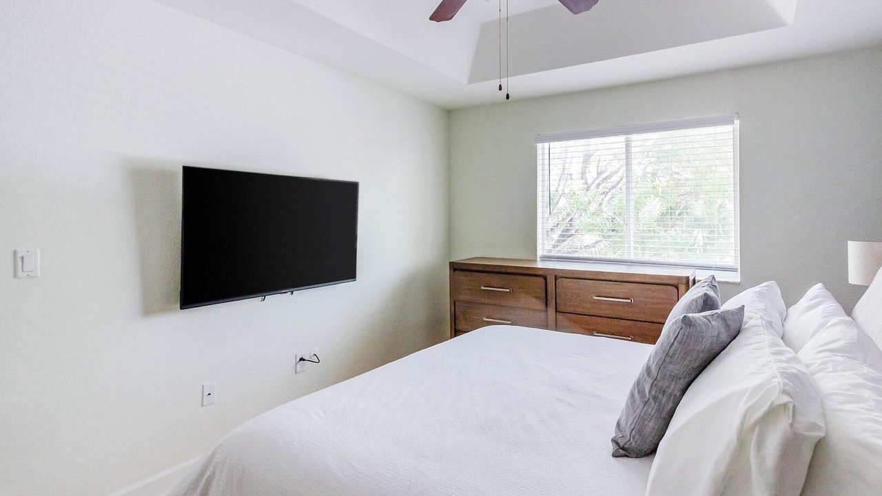 Photo of Bedroom in Homestead