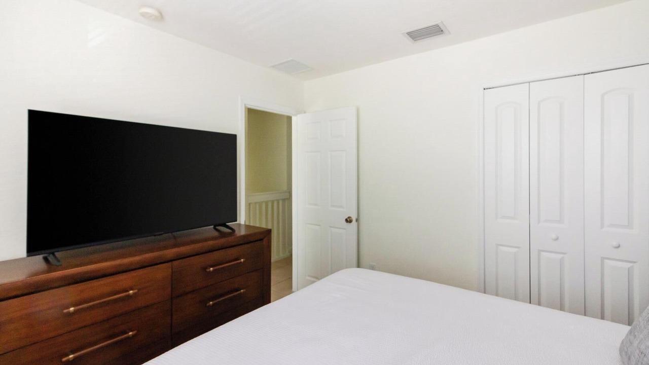 Photo of Bedroom in Homestead
