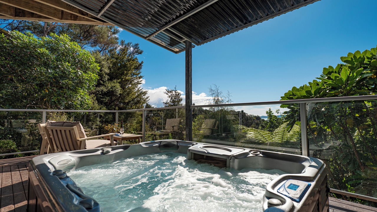 Photo of Patio Balcony in Opua