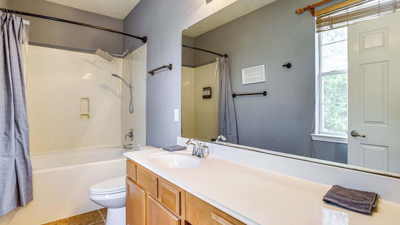 Photo of Bathroom in Humble