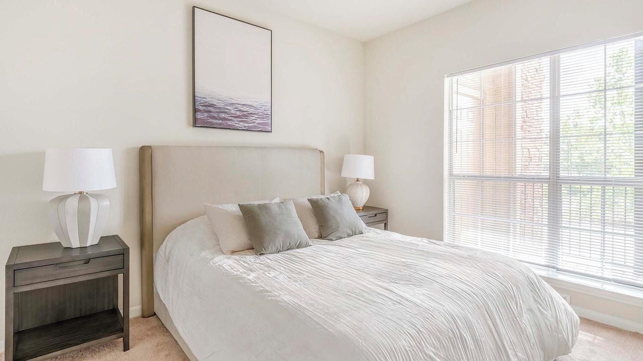 Photo of Bedroom in Southbelt/Ellington