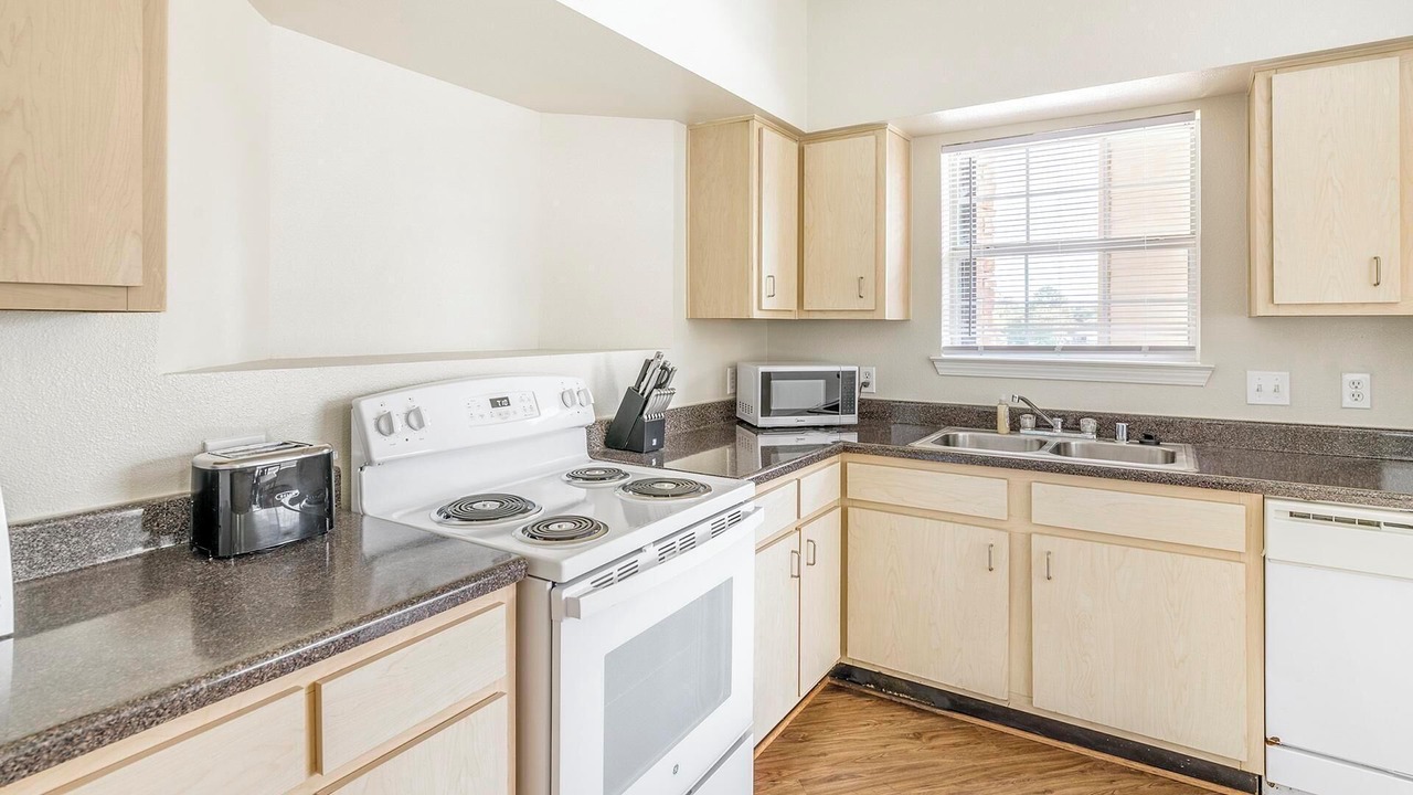 Photo of Kitchen in Southbelt/Ellington