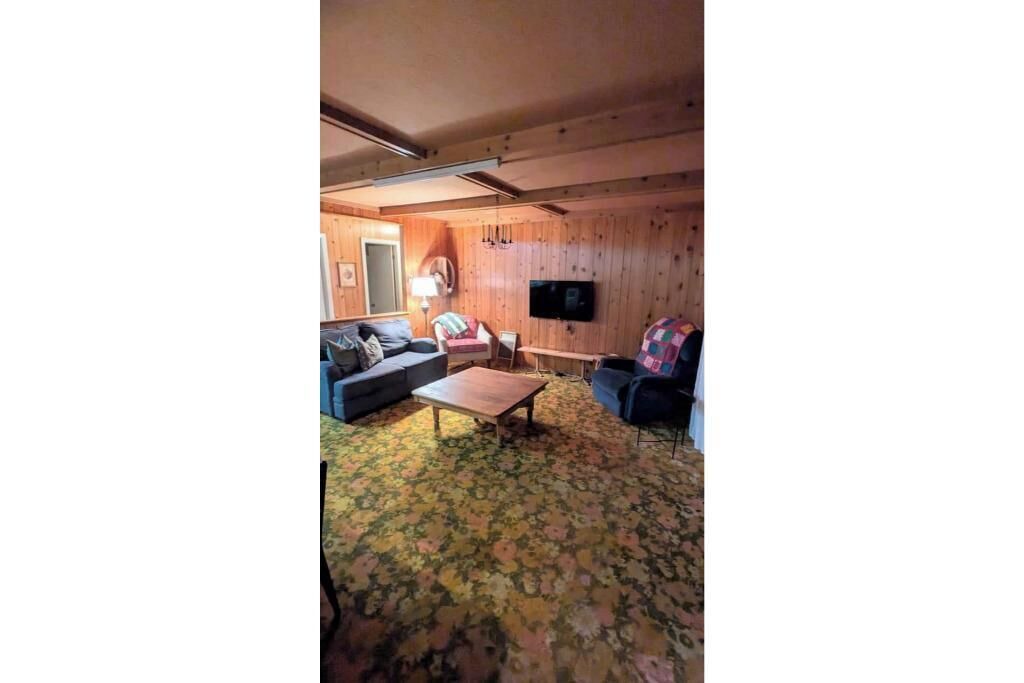 Photo of Livingroom in South Glengarry