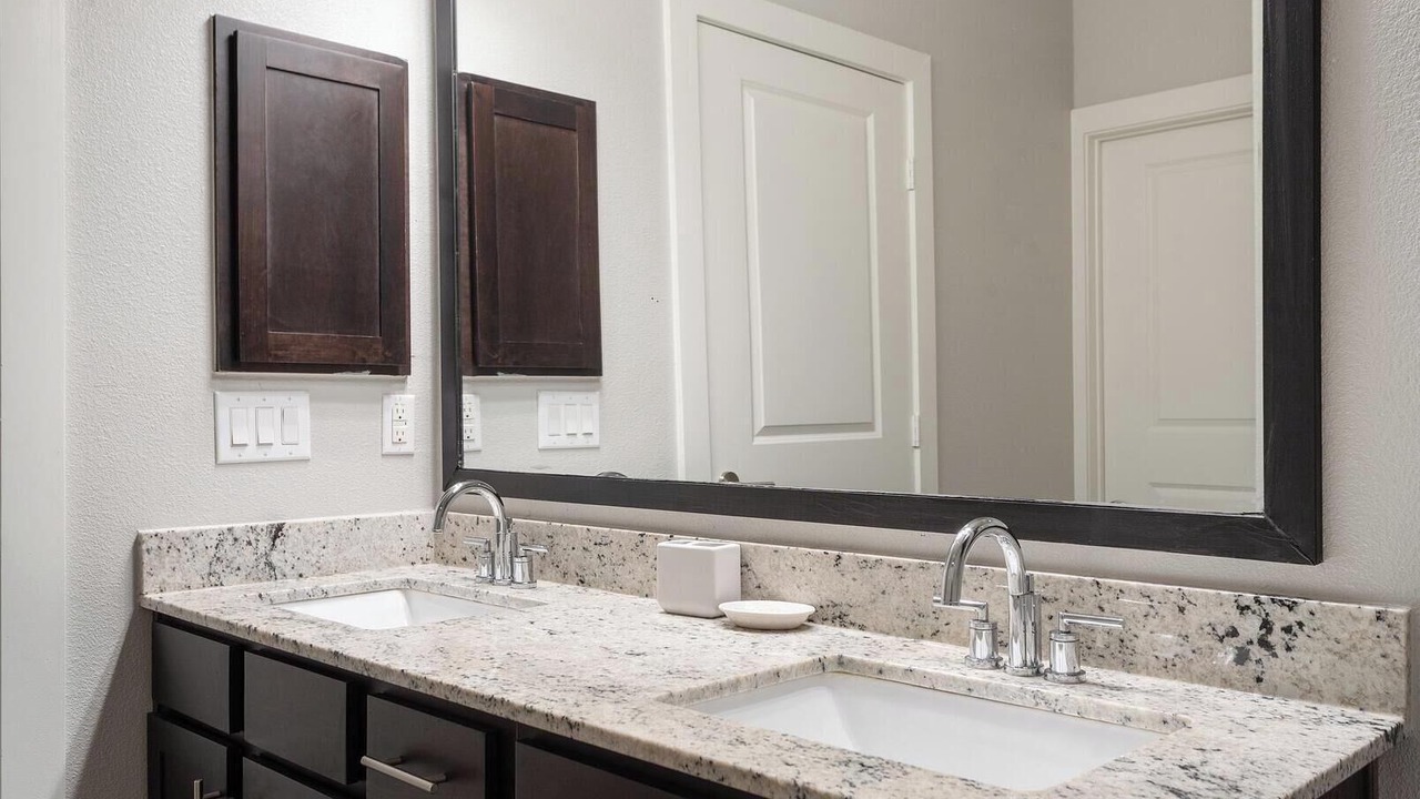 Photo of Bathroom in Buda