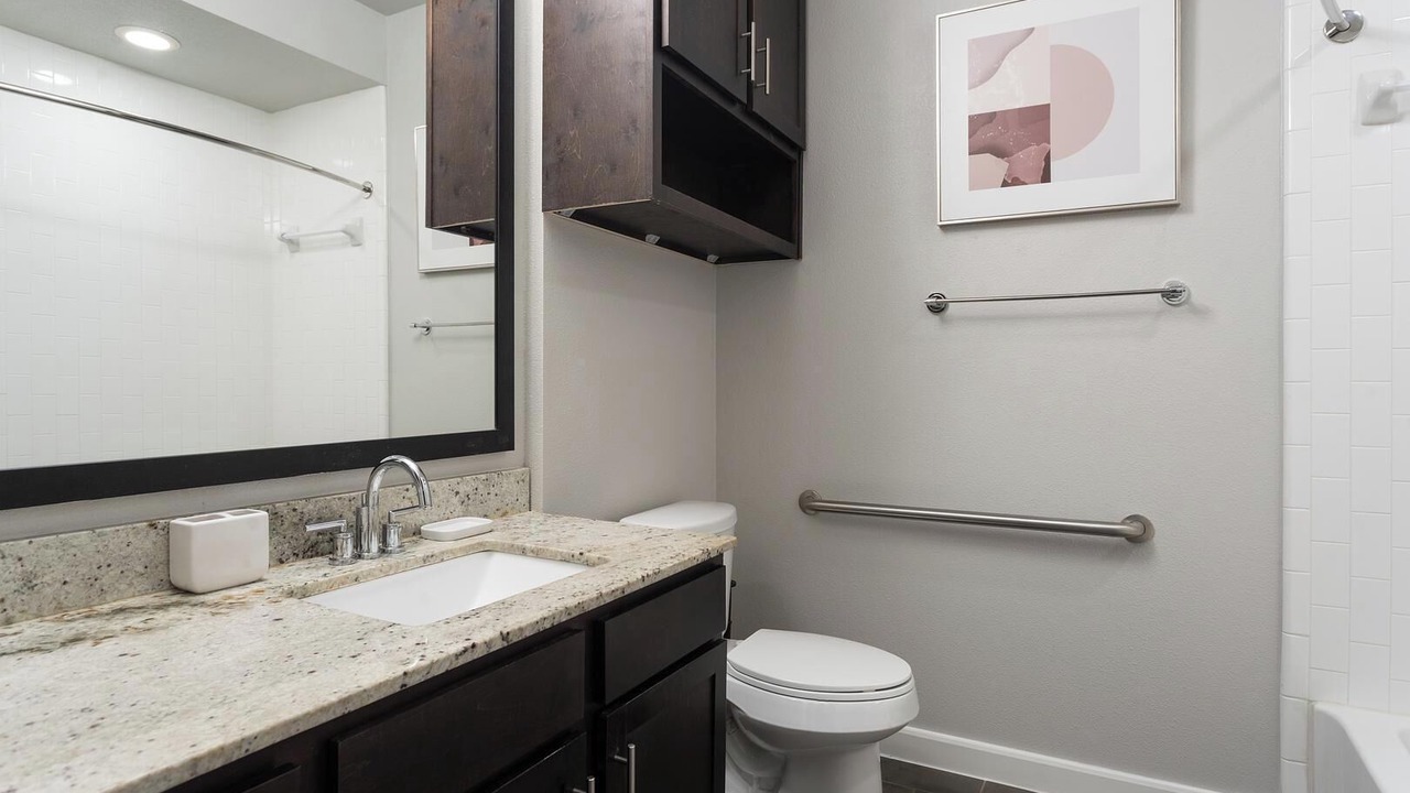 Photo of Bathroom in Buda
