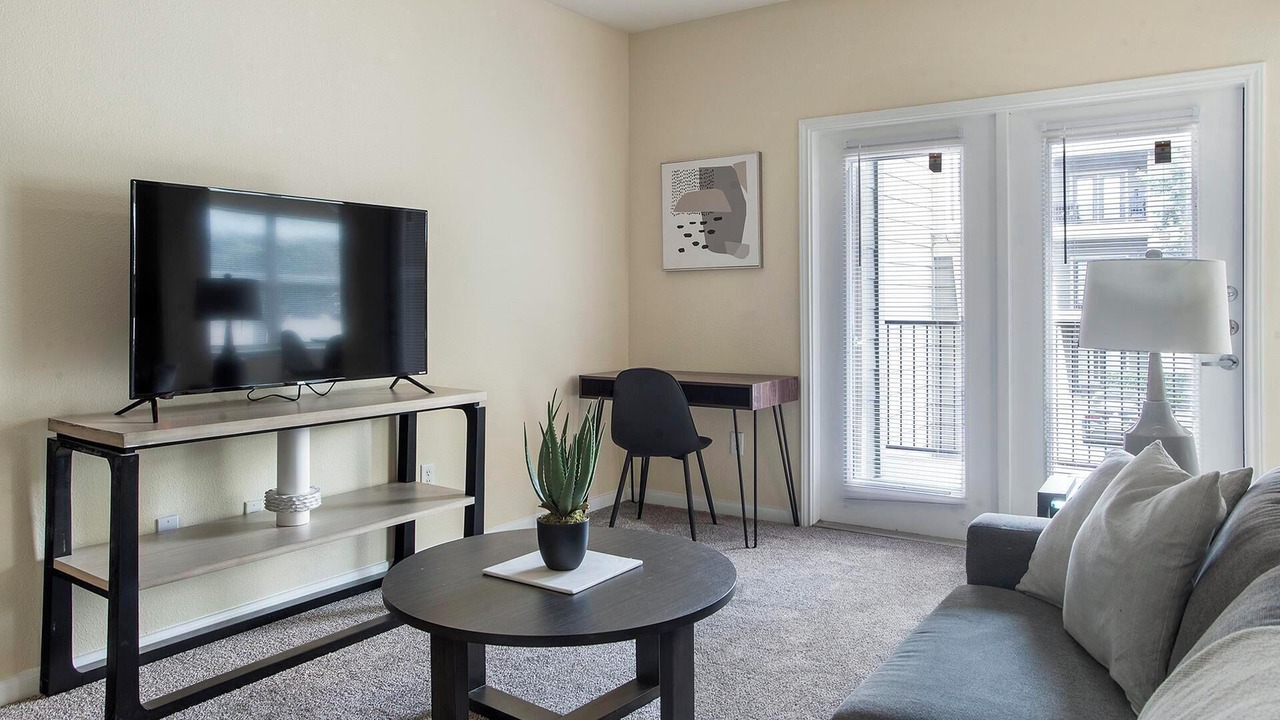 Photo of Livingroom in Sweetbriar