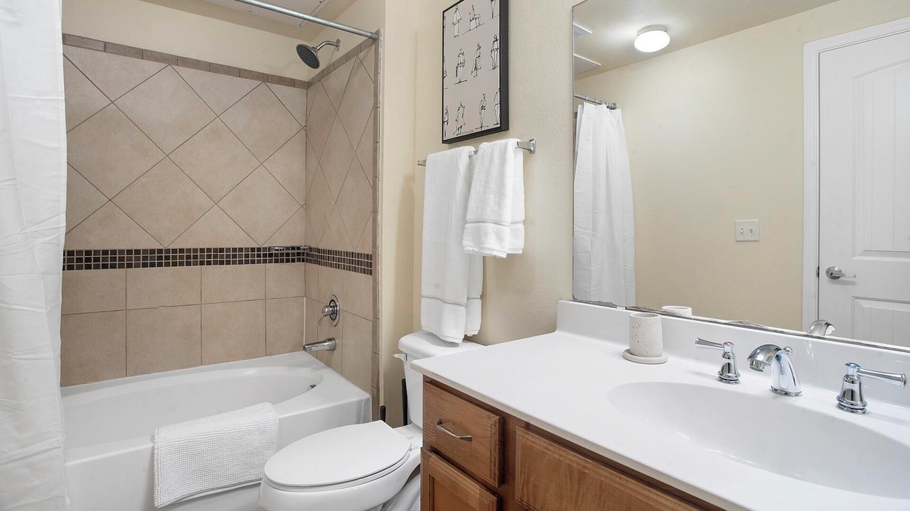 Photo of Bathroom in Sweetbriar