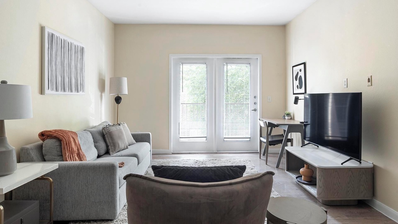 Photo of Livingroom in Sweetbriar