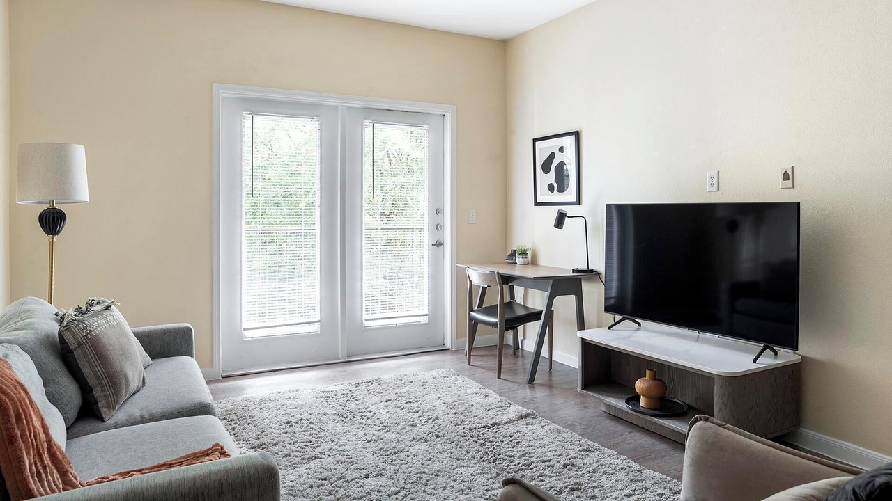 Photo of Livingroom in Sweetbriar