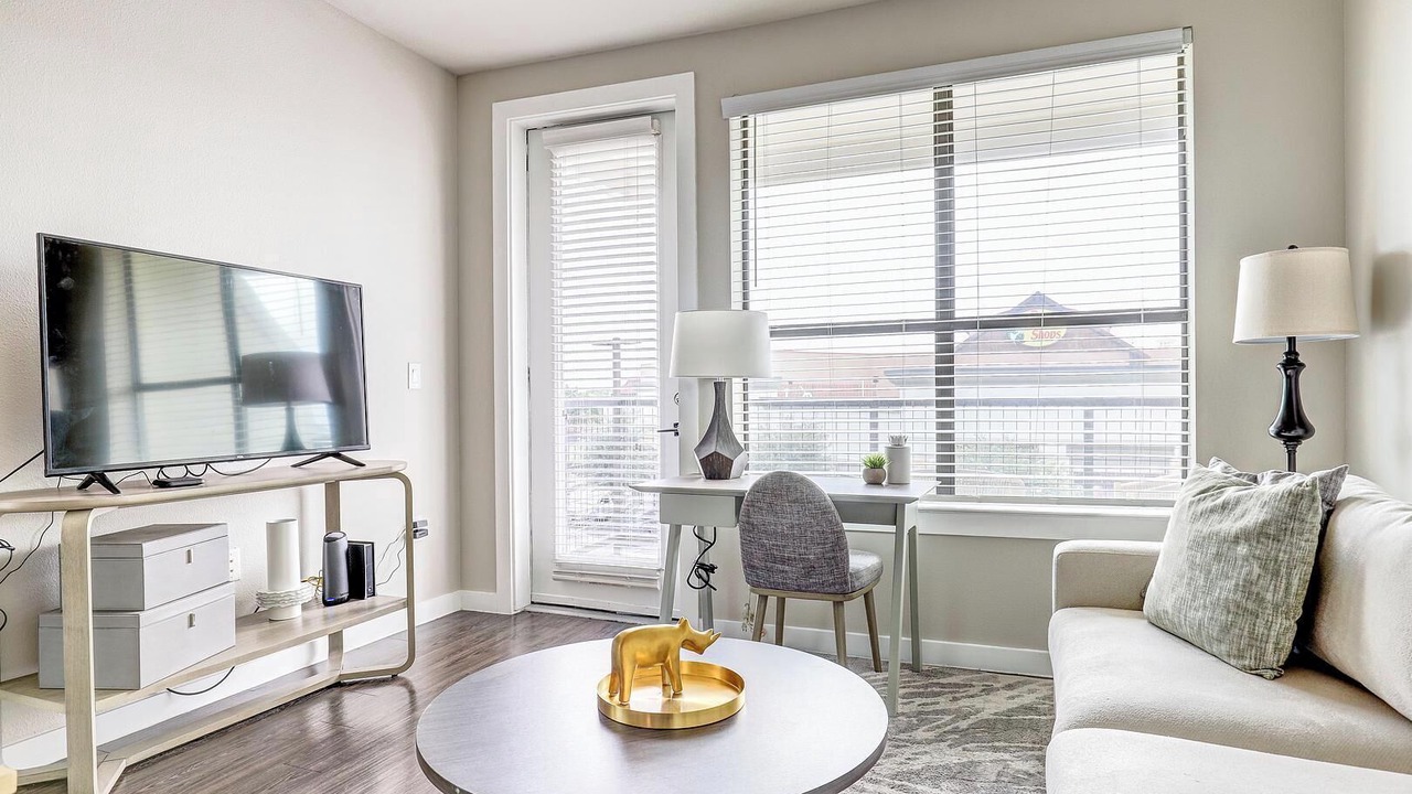 Photo of Livingroom in Forest Crest
