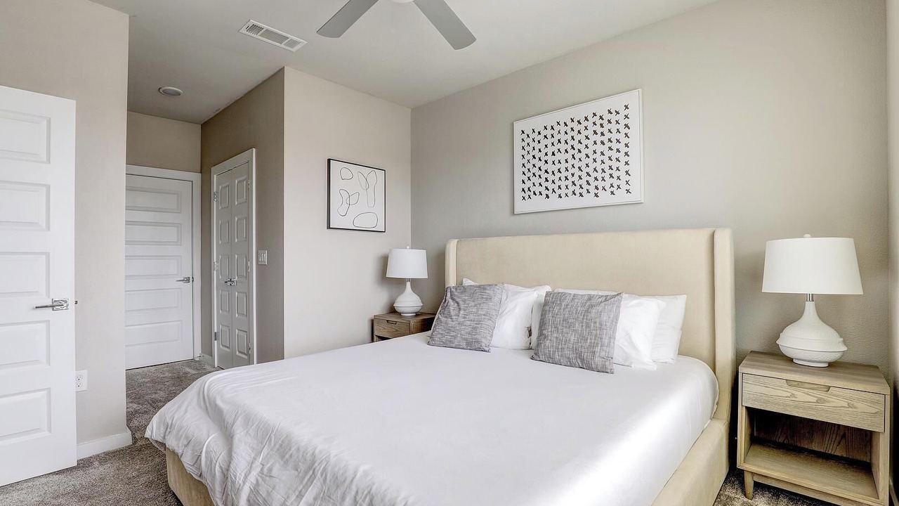 Photo of Bedroom in Forest Crest