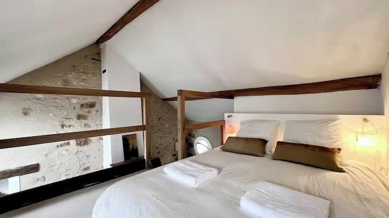 Photo of Bedroom in Grez-sur-Loing