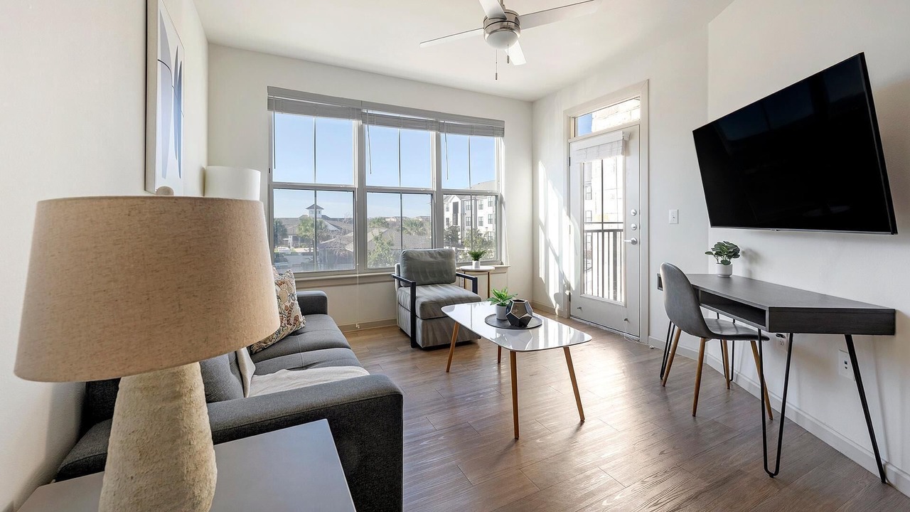 Photo of Livingroom in Pflugerville