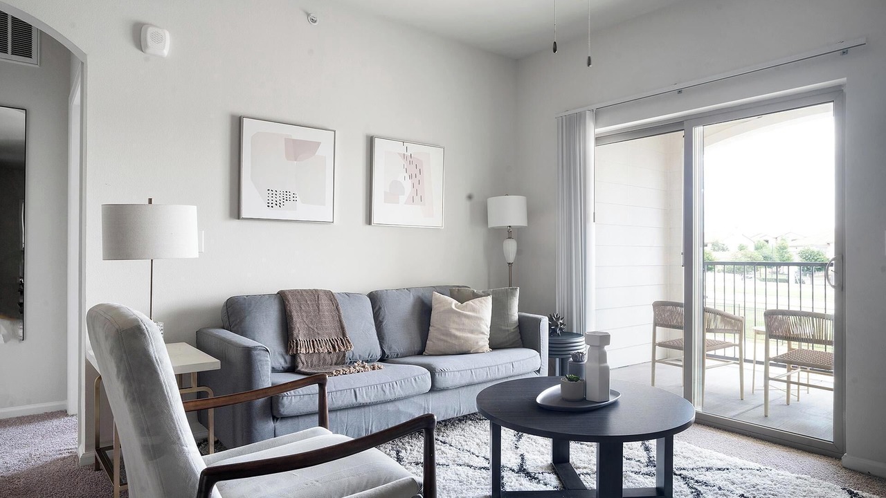 Photo of Livingroom in Pflugerville