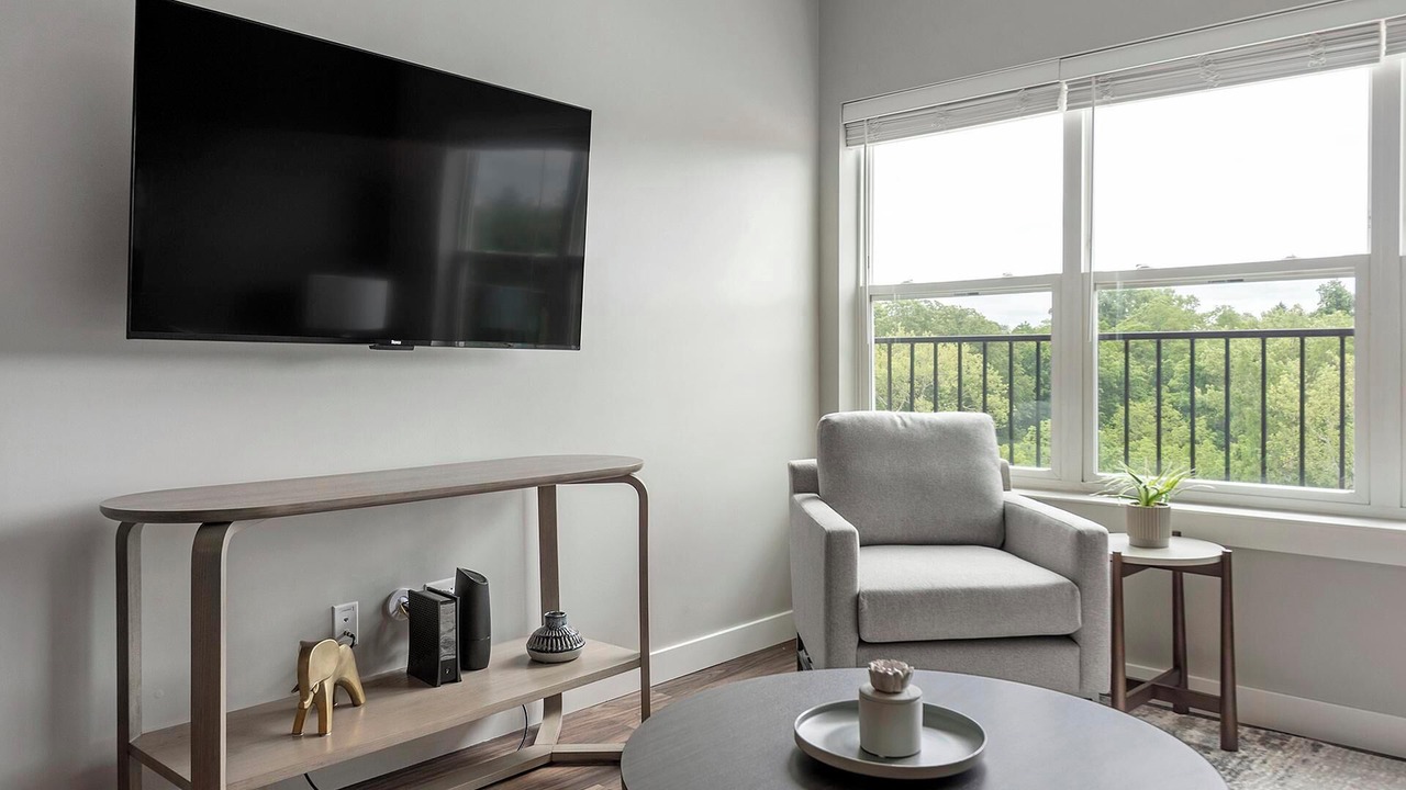 Photo of Livingroom in Edwardsville