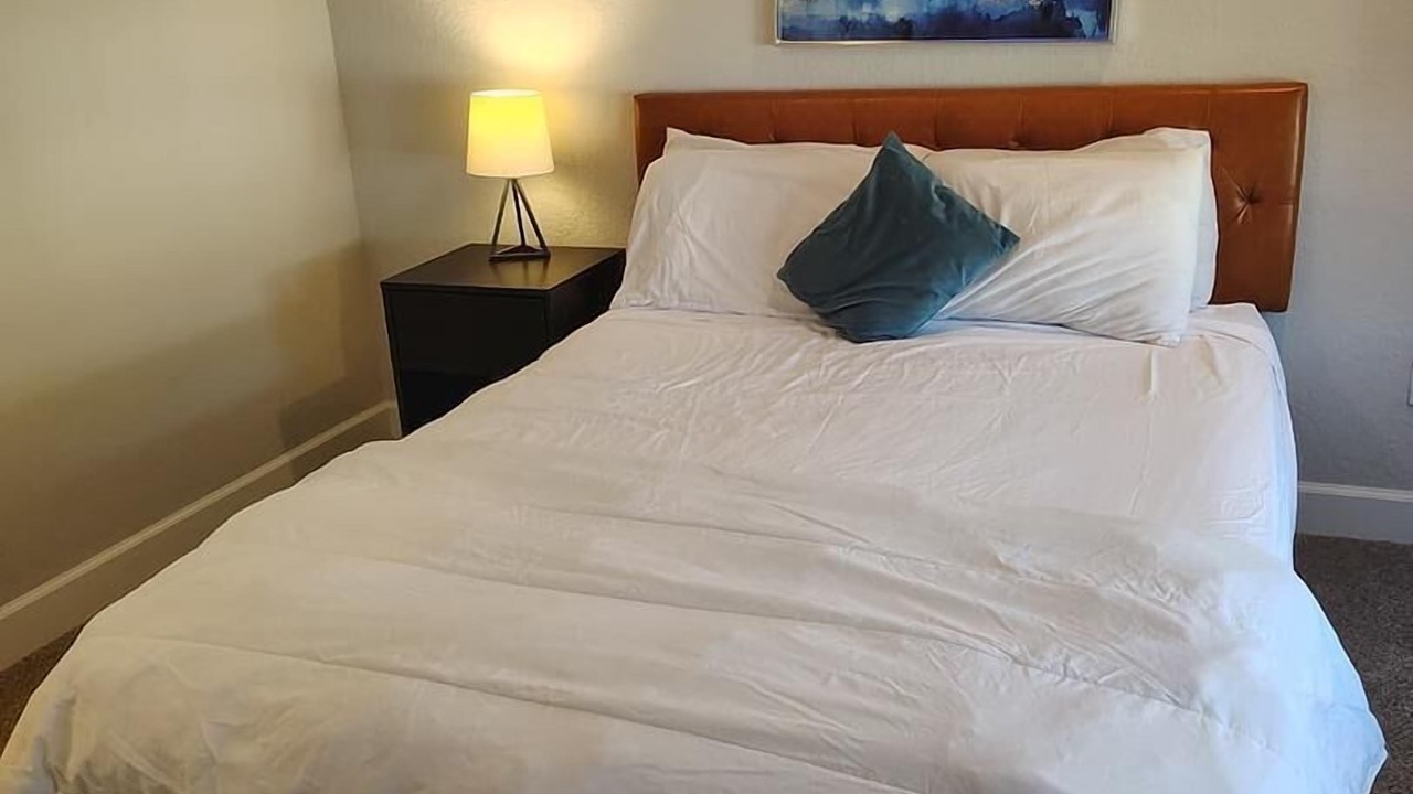 Photo of Bedroom in Newberry