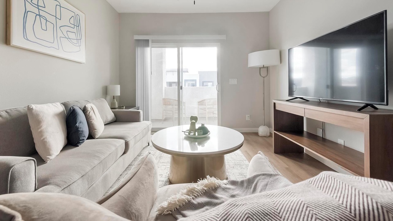 Photo of Livingroom in Townsite