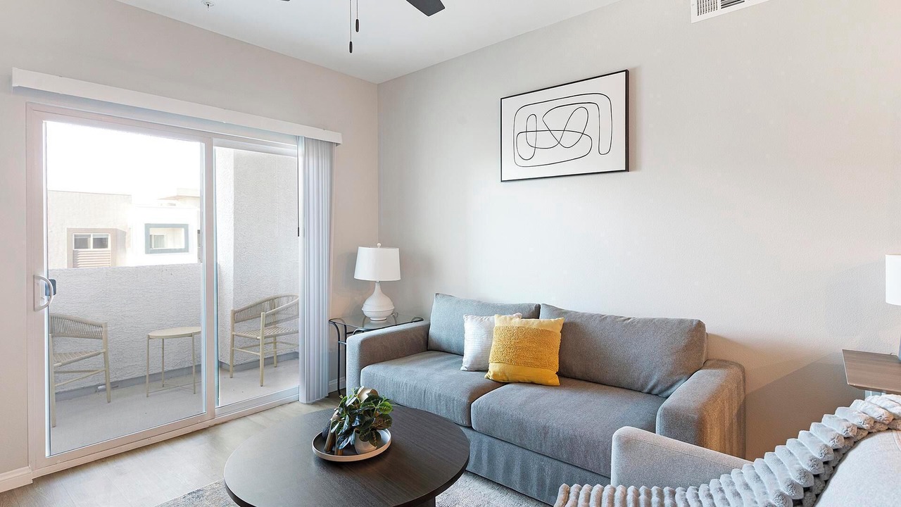 Photo of Livingroom in Townsite