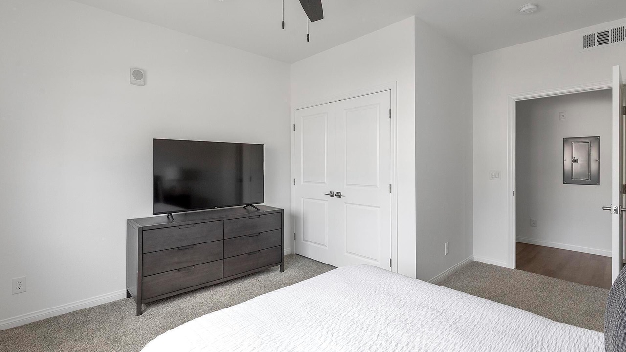 Photo of Bedroom in Townsite