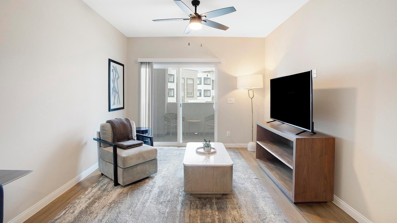 Photo of Livingroom in Townsite