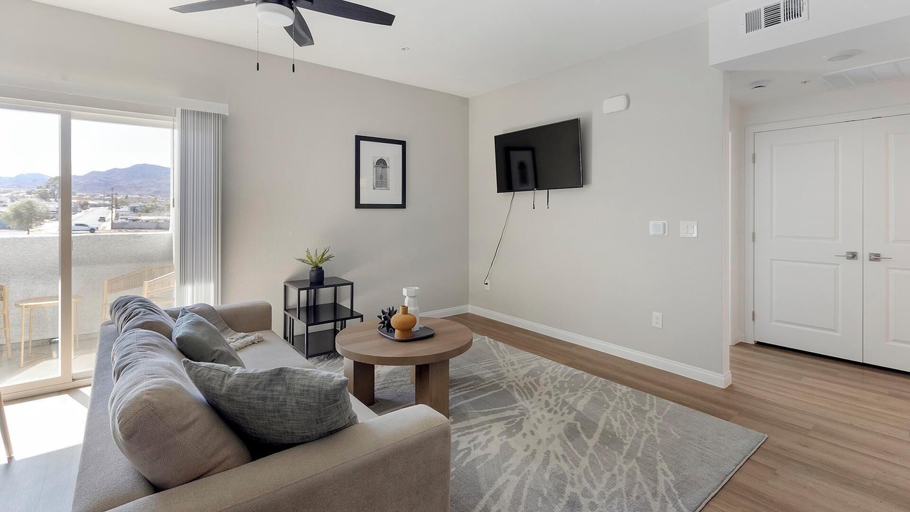 Photo of Livingroom in Townsite