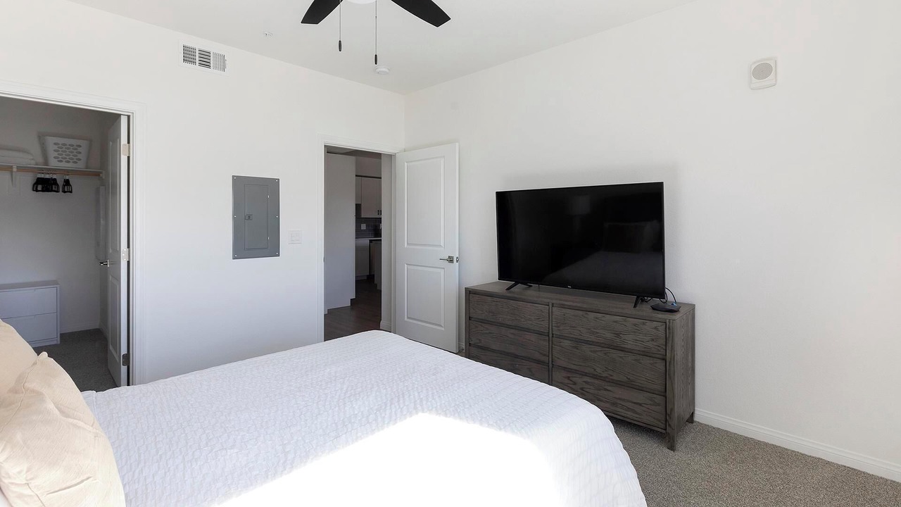 Photo of Bedroom in Townsite