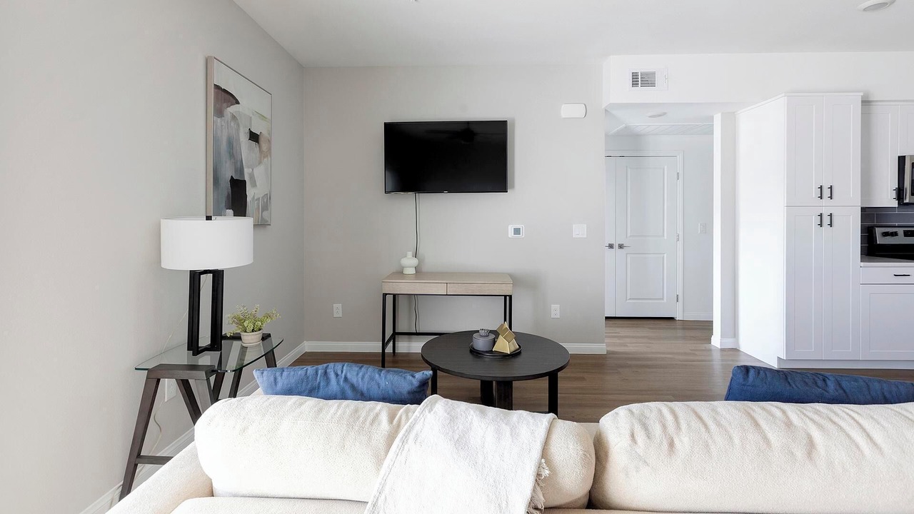 Photo of Livingroom in Townsite
