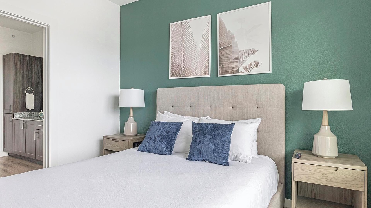 Photo of Bedroom in Garland
