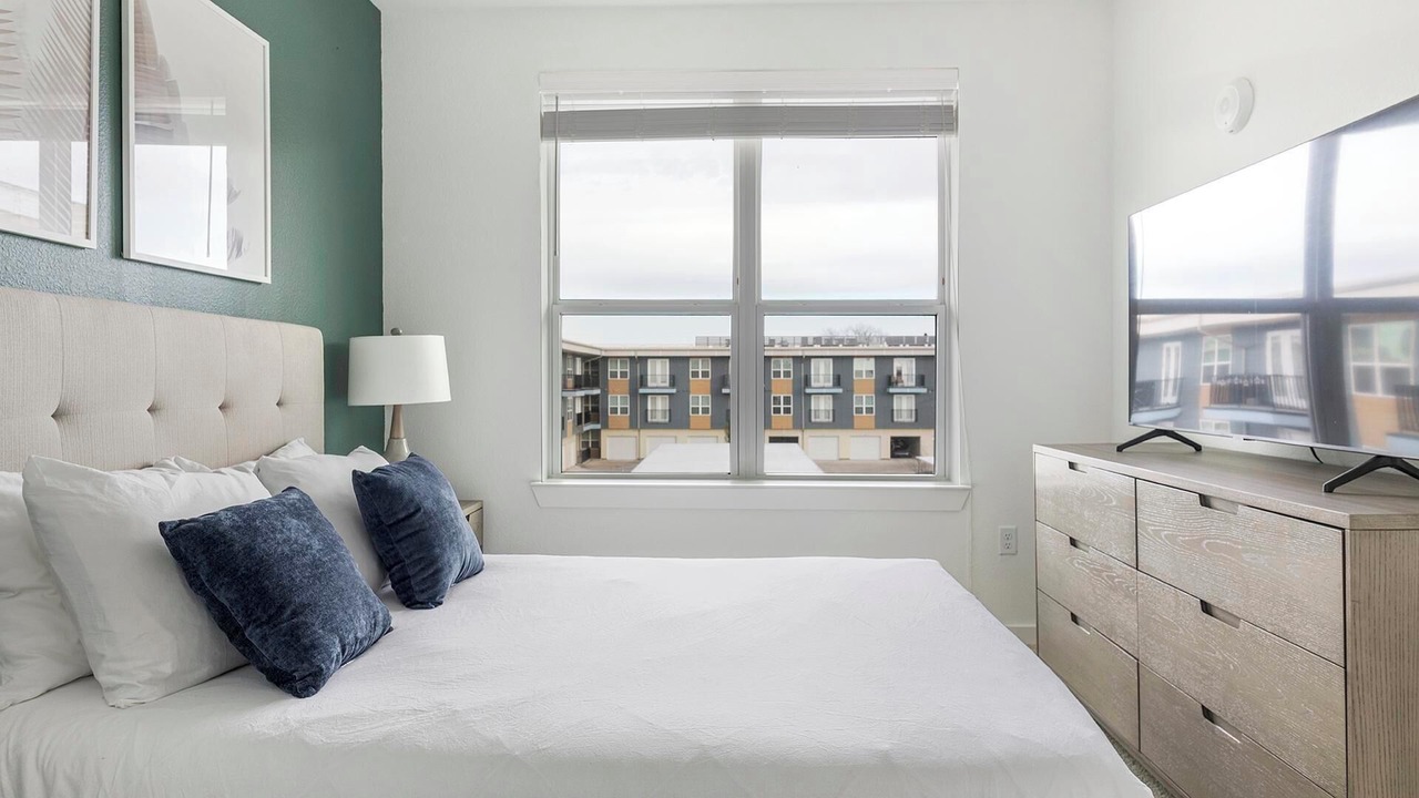 Photo of Bedroom in Garland