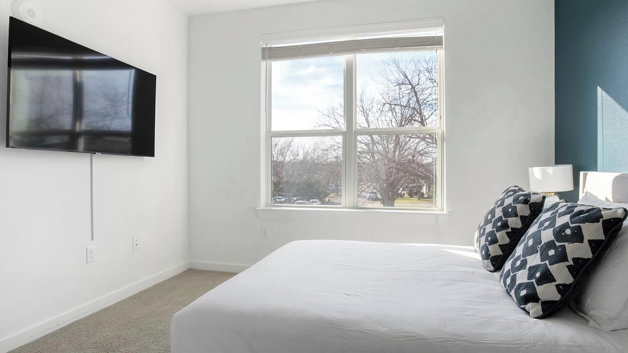 Photo of Bedroom in Garland