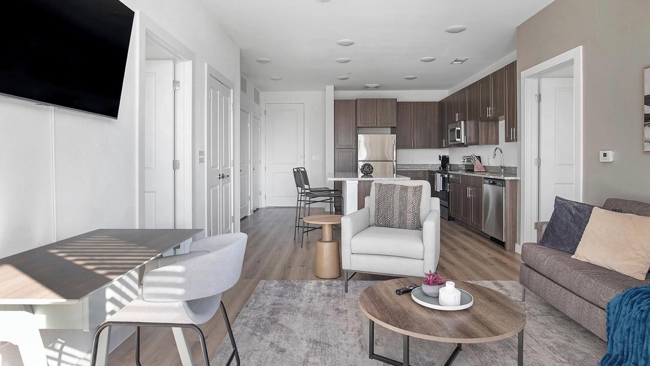 Photo of Livingroom in Garland
