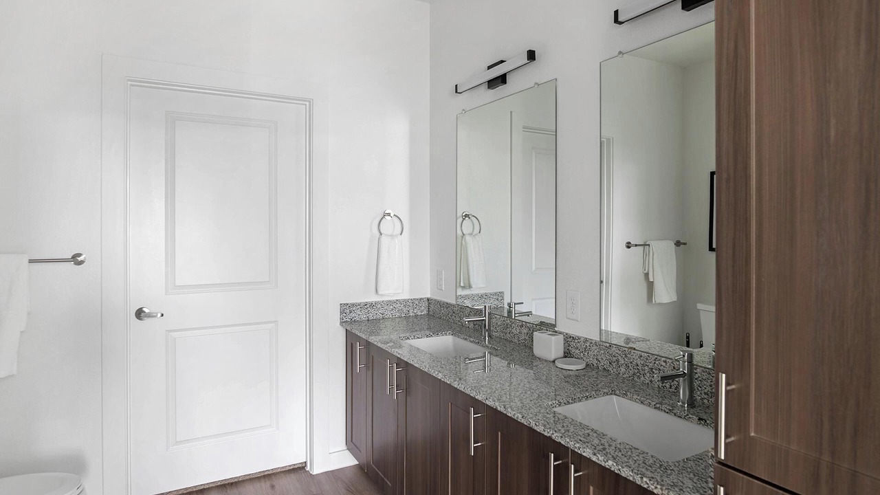 Photo of Bathroom in Garland
