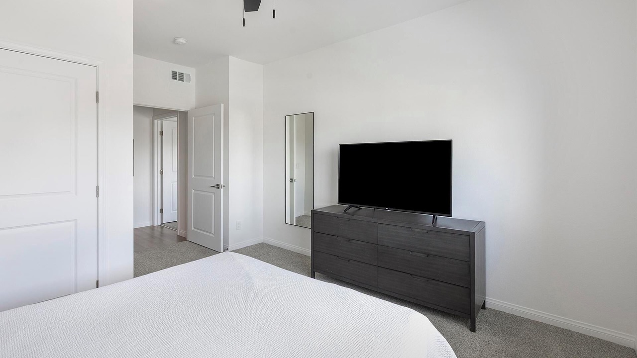 Photo of Bedroom in Townsite