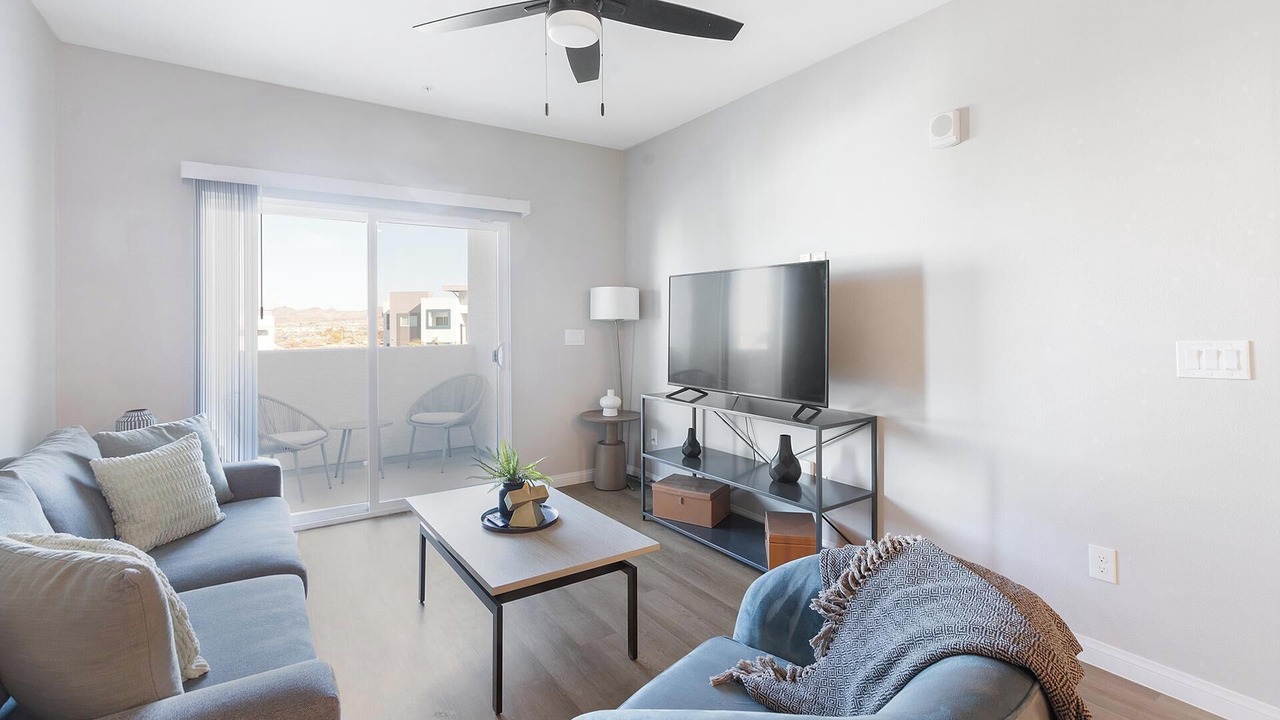 Photo of Livingroom in Townsite