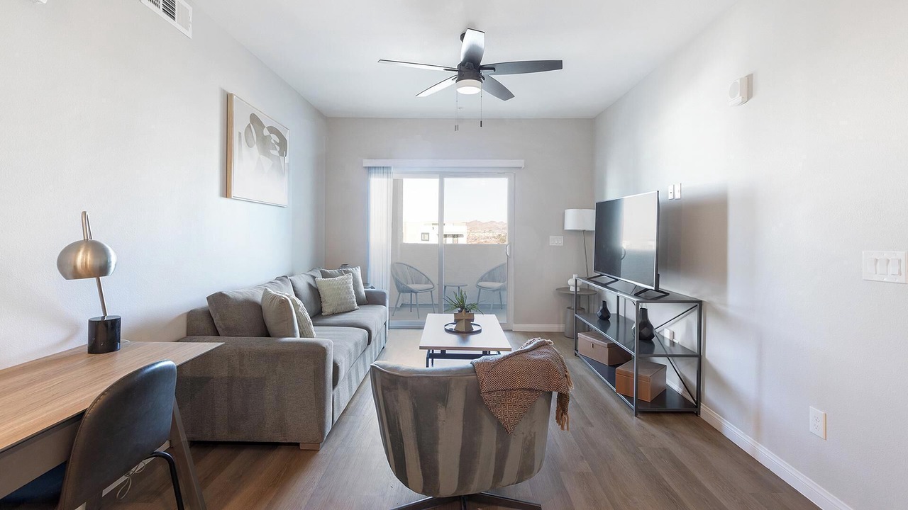 Photo of Livingroom in Townsite