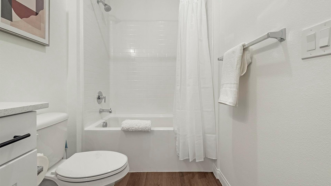 Photo of Bathroom in Townsite