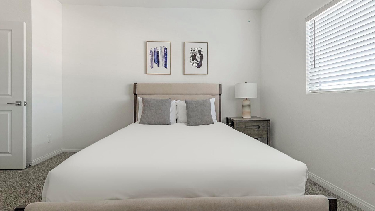 Photo of Bedroom in Townsite