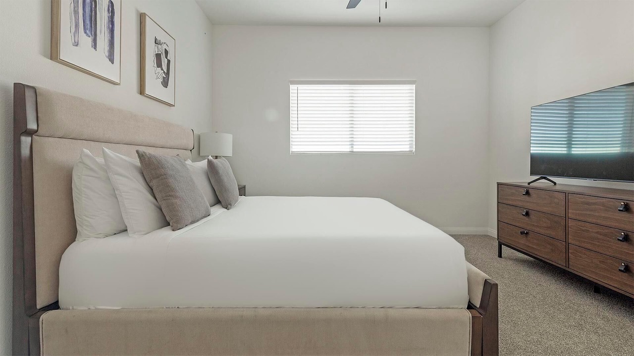 Photo of Bedroom in Townsite